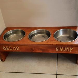 Raised Dog Bowls / Raised Dog Feeders